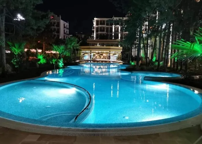 Harmony Grand Premium Apartament *