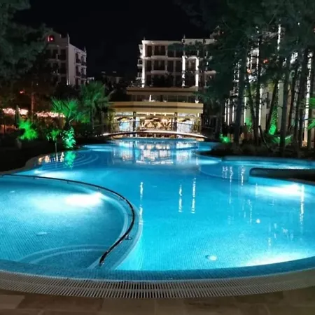 Harmony Grand Premium شقة *